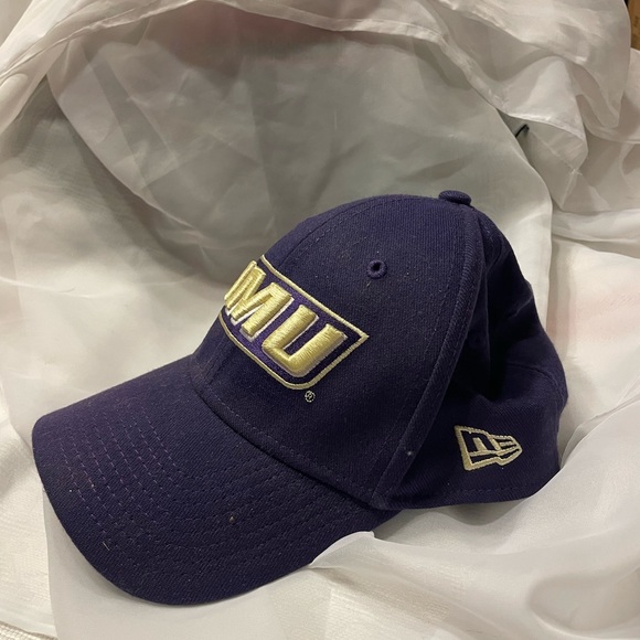 Never worn James Madison University New Era hat. - Picture 4 of 5